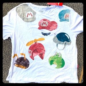 NWT: Rare find Uniqlo W’s Super Mario Tee